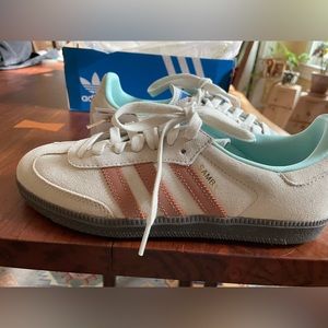 Brand new Adidas Samba OG in Clay Strata